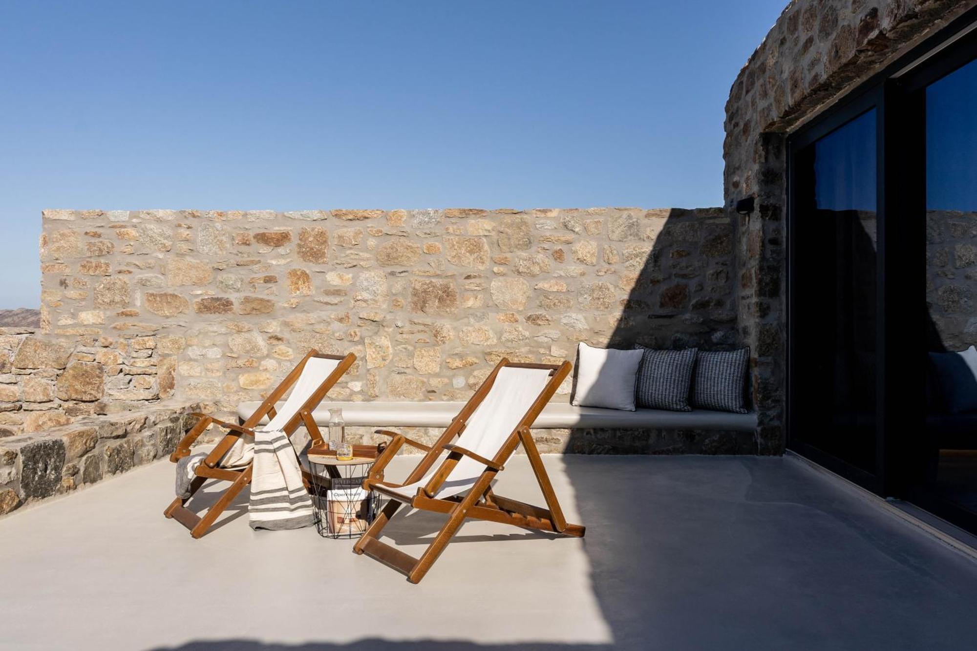 Makani Suites Ano Mera Exterior photo