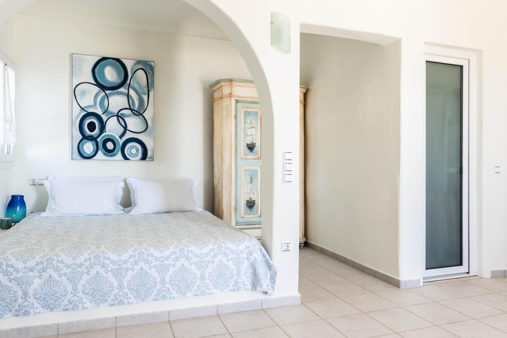 Makani Suites Ano Mera Exterior photo